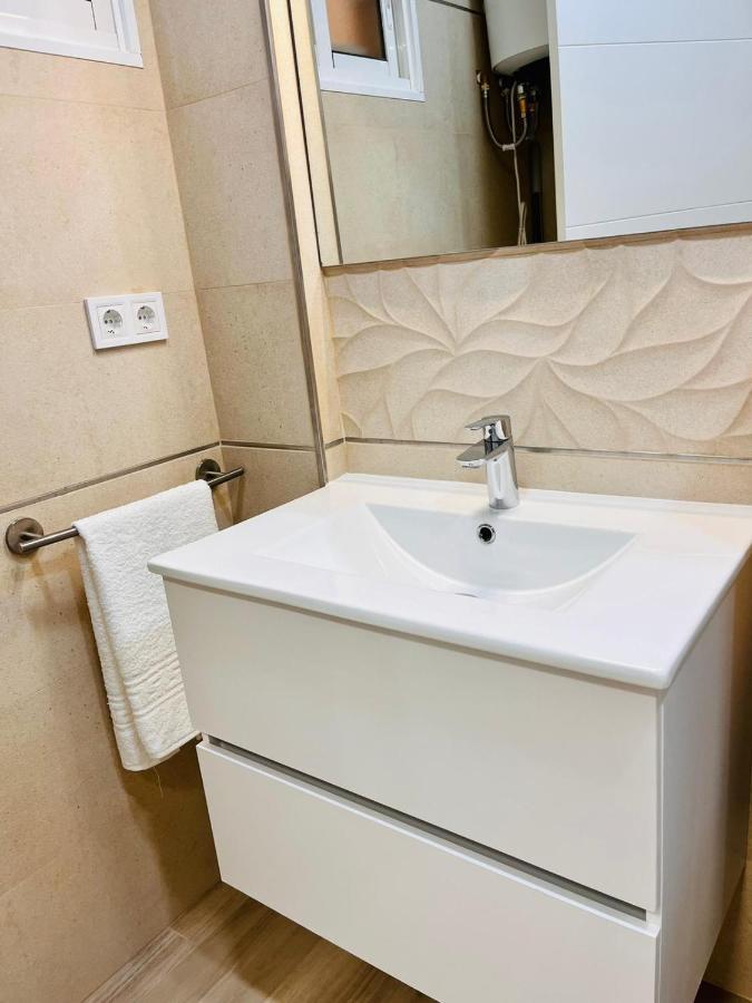 Апартаменти Moderno Y Nuevo Apartamento Playa Бенальмадена Екстер'єр фото
